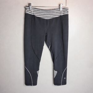 Lululemon Cropped Charcoal Gray Leggings, Size 6